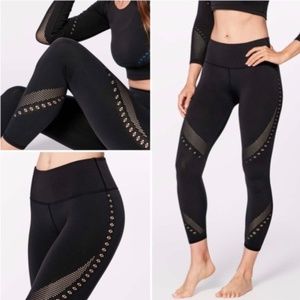 Lululemon Reveal 7/8 Leggings